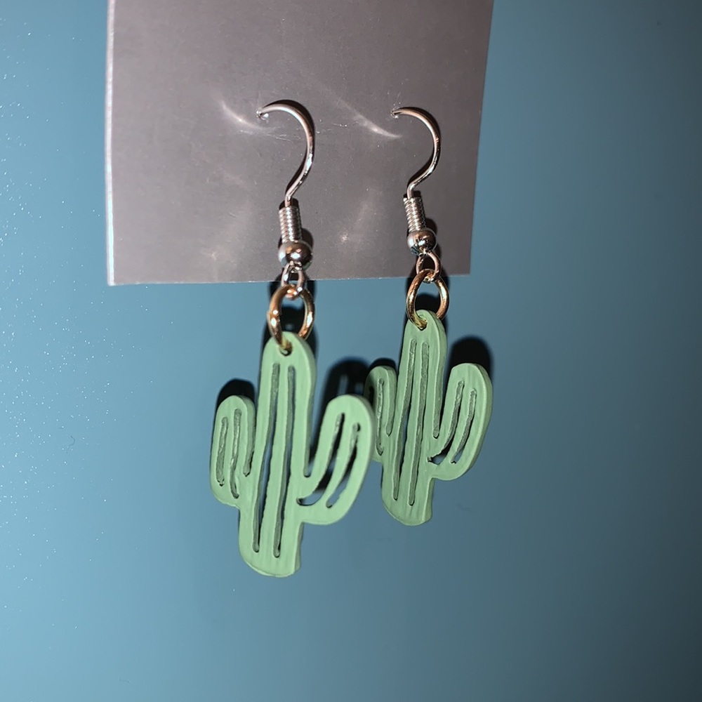 Green small cactus dangle earrings